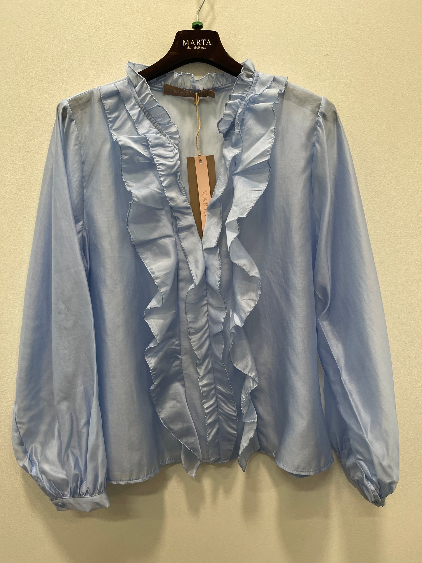 Pusero Naira vaaleansininen-Puserot-Marta du Chateau-Lahja ja sisustus Pussukka Katariina Home Oy