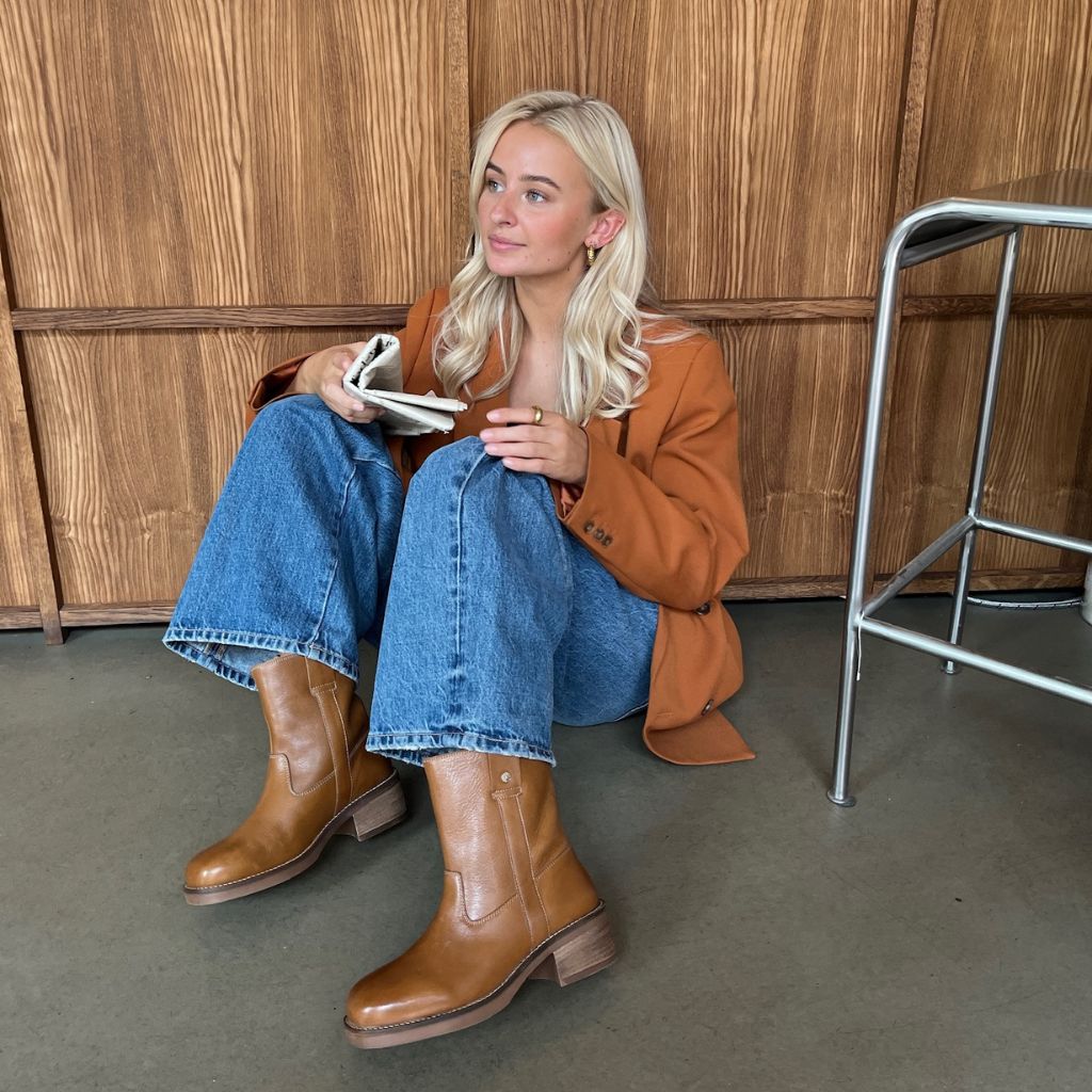 Nilkkurit Say More ruskea-Jalkineet-Copenhagen shoes-Lahja ja sisustus Pussukka Katariina Home Oy