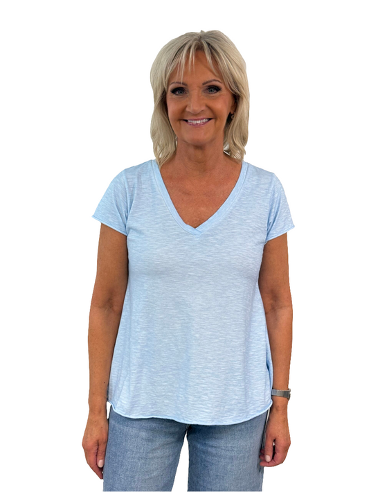 T-Paita Tuva eri värejä-T-Paidat-Katariinahome.fi - tyyliä elämääsi-Lahja ja sisustus Pussukka Katariina Home Oy