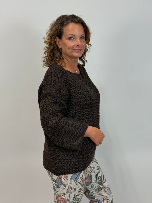 Neulepusero Inka tummanruskea-Neuleet/Neuletakit-Mix By Heart-Lahja ja sisustus Pussukka Katariina Home Oy