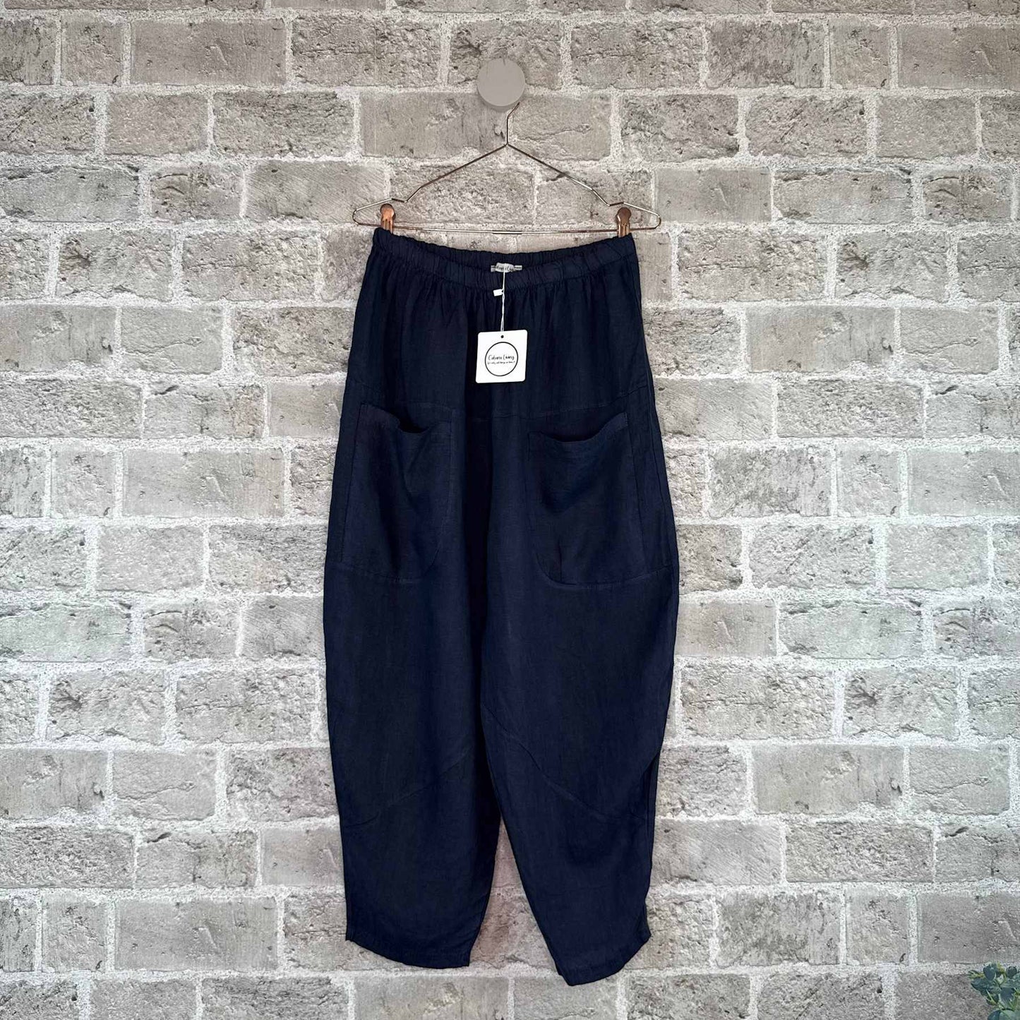 Pellavahousut Chia eri värejä-Housut/Farkut-Cabana Living-Lahja ja sisustus Pussukka Katariina Home Oy