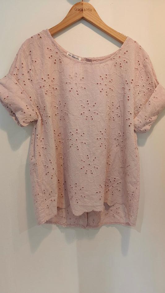 Pusero Brode anglais eri värejä-Puserot-Peura Collection-Lahja ja sisustus Pussukka Katariina Home Oy