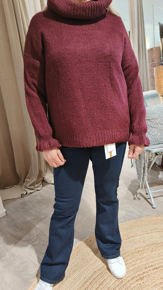 Neulepusero Roller viininpunainen-Neuleet/Neuletakit-Marc Lauge-Lahja ja sisustus Pussukka Katariina Home Oy