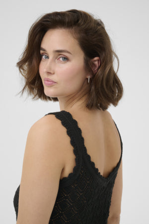 Neuletoppi Jona musta-T-Paidat-Kaffe-Lahja ja sisustus Pussukka Katariina Home Oy