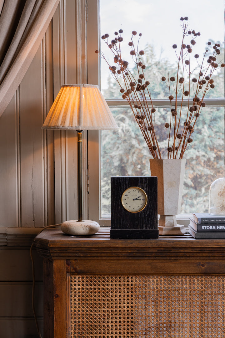 Lampunvarjostin Emelie sand-Varjostin-Alde&Lind-Lahja ja sisustus Pussukka Katariina Home Oy