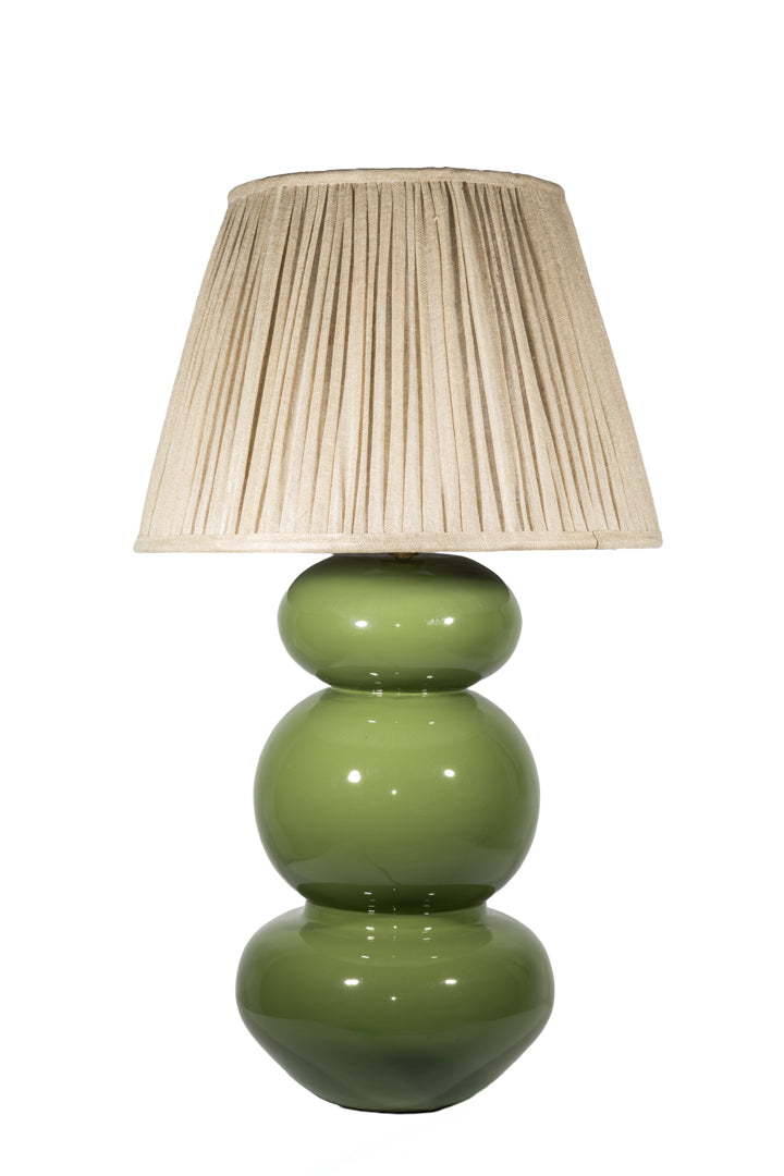 Pöytävalaisimenjalka Becca vihreä-Valaisimet-Alde&Lind-Lahja ja sisustus Pussukka Katariina Home Oy