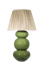 Pöytävalaisimenjalka Becca vihreä-Valaisimet-Alde&Lind-Lahja ja sisustus Pussukka Katariina Home Oy