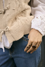 Neuleliivi Samira beige-Neuleet/Neuletakit-Cream Clothing-Lahja ja sisustus Pussukka Katariina Home Oy