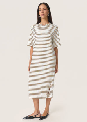 Mekko Ingina valko/beige raidallinen-Mekot/Hameet-Soaked in Luxury-Lahja ja sisustus Pussukka Katariina Home Oy