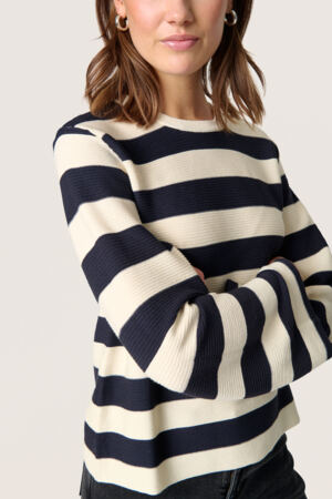 Neule Lidya sini-valkoraidallinen-Neuleet/Neuletakit-Soaked in Luxury-Lahja ja sisustus Pussukka Katariina Home Oy