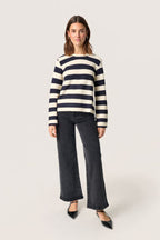 Neule Lidya sini-valkoraidallinen-Neuleet/Neuletakit-Soaked in Luxury-Lahja ja sisustus Pussukka Katariina Home Oy