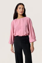 Pusero Leodora eri värejä-Puserot-Soaked in Luxury-Lahja ja sisustus Pussukka Katariina Home Oy