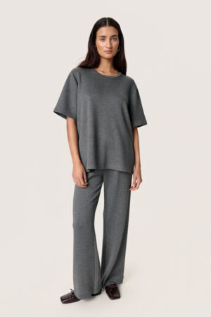 T-Paita Marigold eri värejä-T-Paidat-Soaked in Luxury-Lahja ja sisustus Pussukka Katariina Home Oy