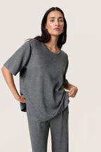 T-Paita Marigold eri värejä-T-Paidat-Soaked in Luxury-Lahja ja sisustus Pussukka Katariina Home Oy