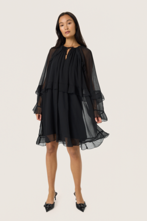 Mekko Harietta musta-Mekot/Hameet-Soaked in Luxury-Lahja ja sisustus Pussukka Katariina Home Oy