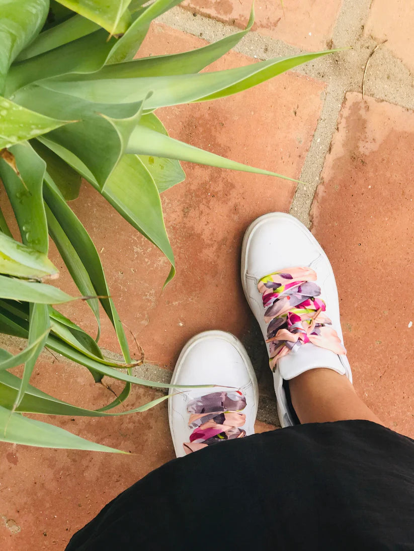 Kengännauhat Flower rose scarf-Jalkineet-The Shoelace Brand-Lahja ja sisustus Pussukka Katariina Home Oy