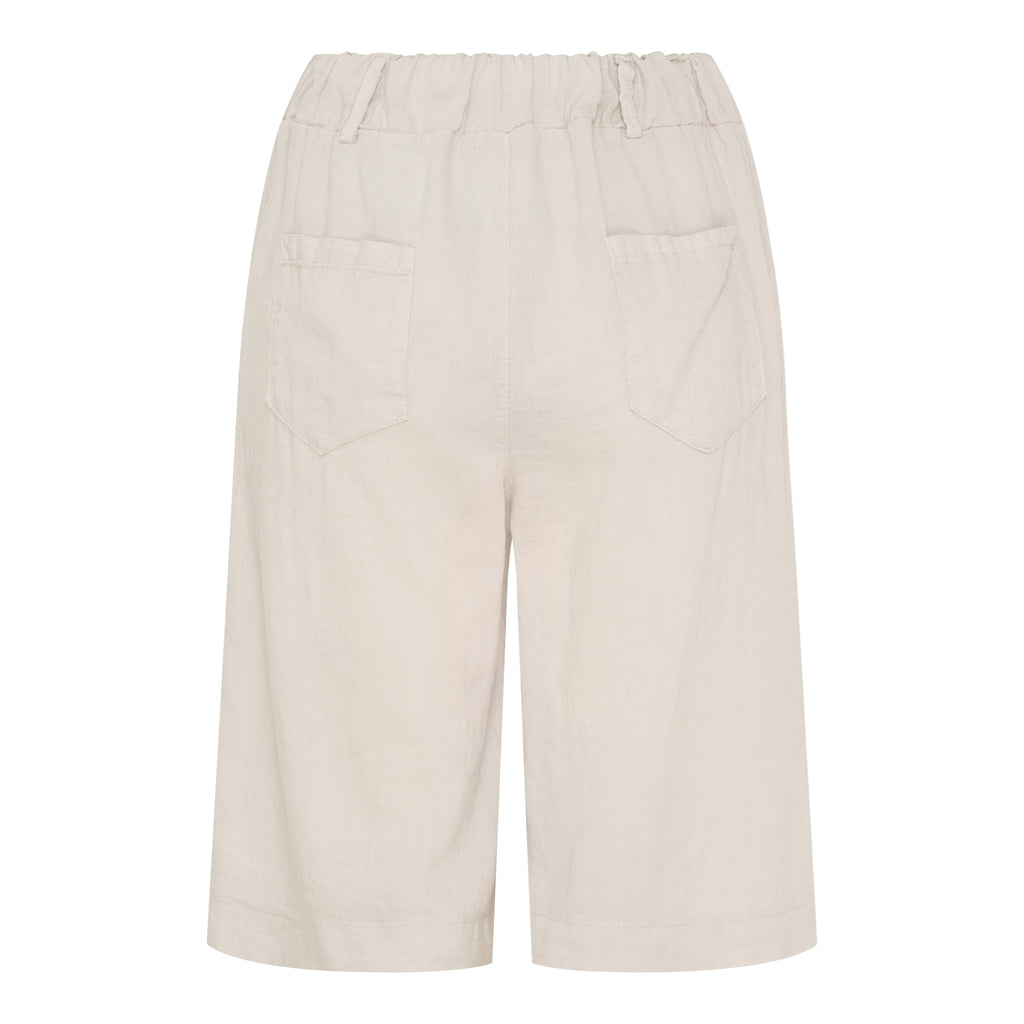 Shortsit Jessica eri värejä-Shortsit/Trikoot-Marta du Chateau-Lahja ja sisustus Pussukka Katariina Home Oy