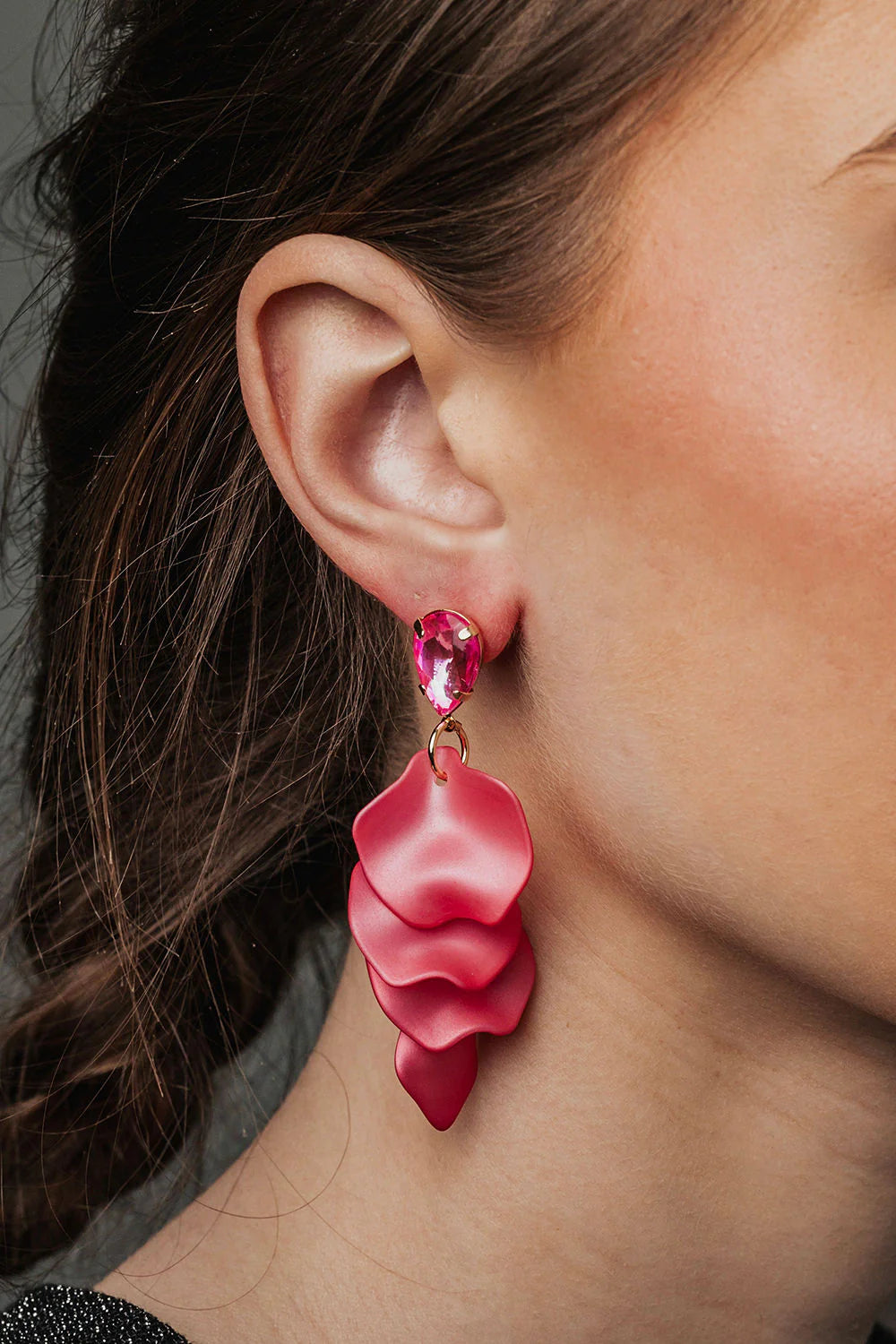 Korvakorut Lehti pinkki-Korut-BOW19DETAILS-Lahja ja sisustus Pussukka Katariina Home Oy