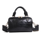 Laukku Georgia musta-Laukut-Rosenvinge-Lahja ja sisustus Pussukka Katariina Home Oy