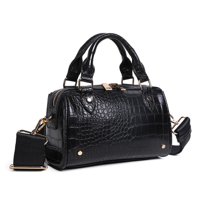 Laukku Georgia musta-Laukut-Rosenvinge-Lahja ja sisustus Pussukka Katariina Home Oy