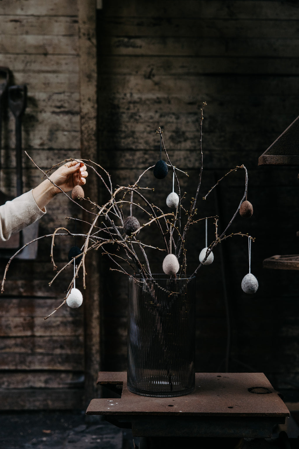 Pääsiäismuna Ullås kolme väriä-Koriste-esineet-STOREFACTORY-Lahja ja sisustus Pussukka