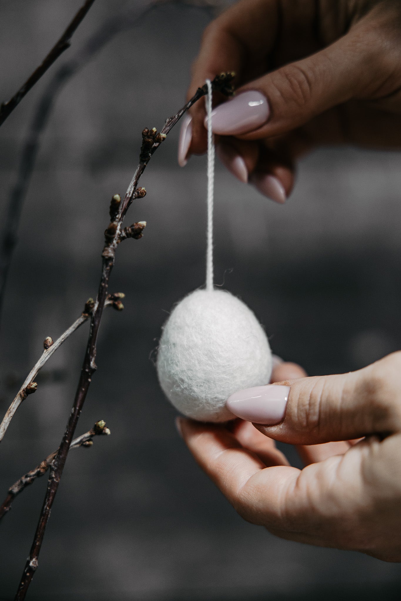 Pääsiäismuna Ullås kolme väriä-Koriste-esineet-STOREFACTORY-Lahja ja sisustus Pussukka