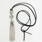 Kaulakoru Strass Tassel hopea Bow19details-Korut-BOW19DETAILS-Lahja ja sisustus Pussukka Katariina Home Oy