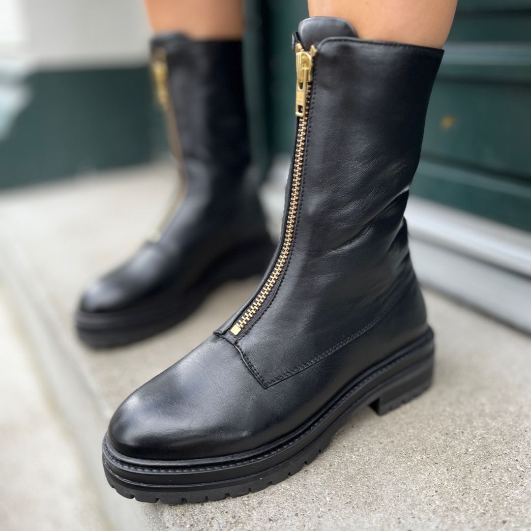 Saapas Just Flying musta-Jalkineet-Copenhagen shoes-Lahja ja sisustus Pussukka Katariina Home Oy