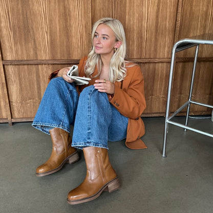 Nilkkurit Say More ruskea-Jalkineet-Copenhagen shoes-Lahja ja sisustus Pussukka Katariina Home Oy