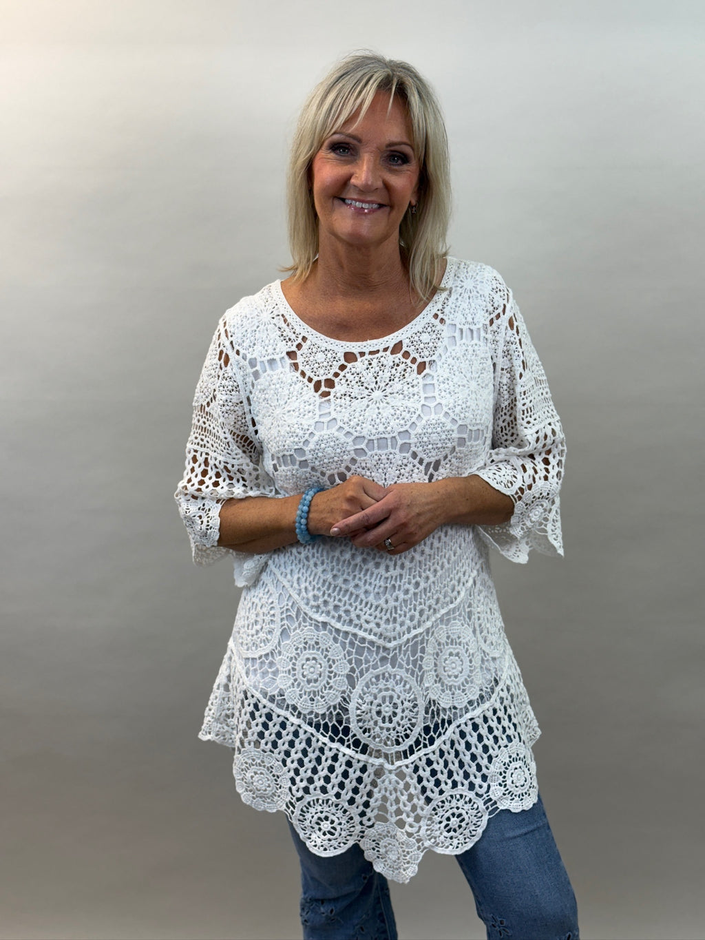 Toppi Simona valkoinen-Pusero-Mix By Heart-Lahja ja sisustus Pussukka Katariina Home Oy