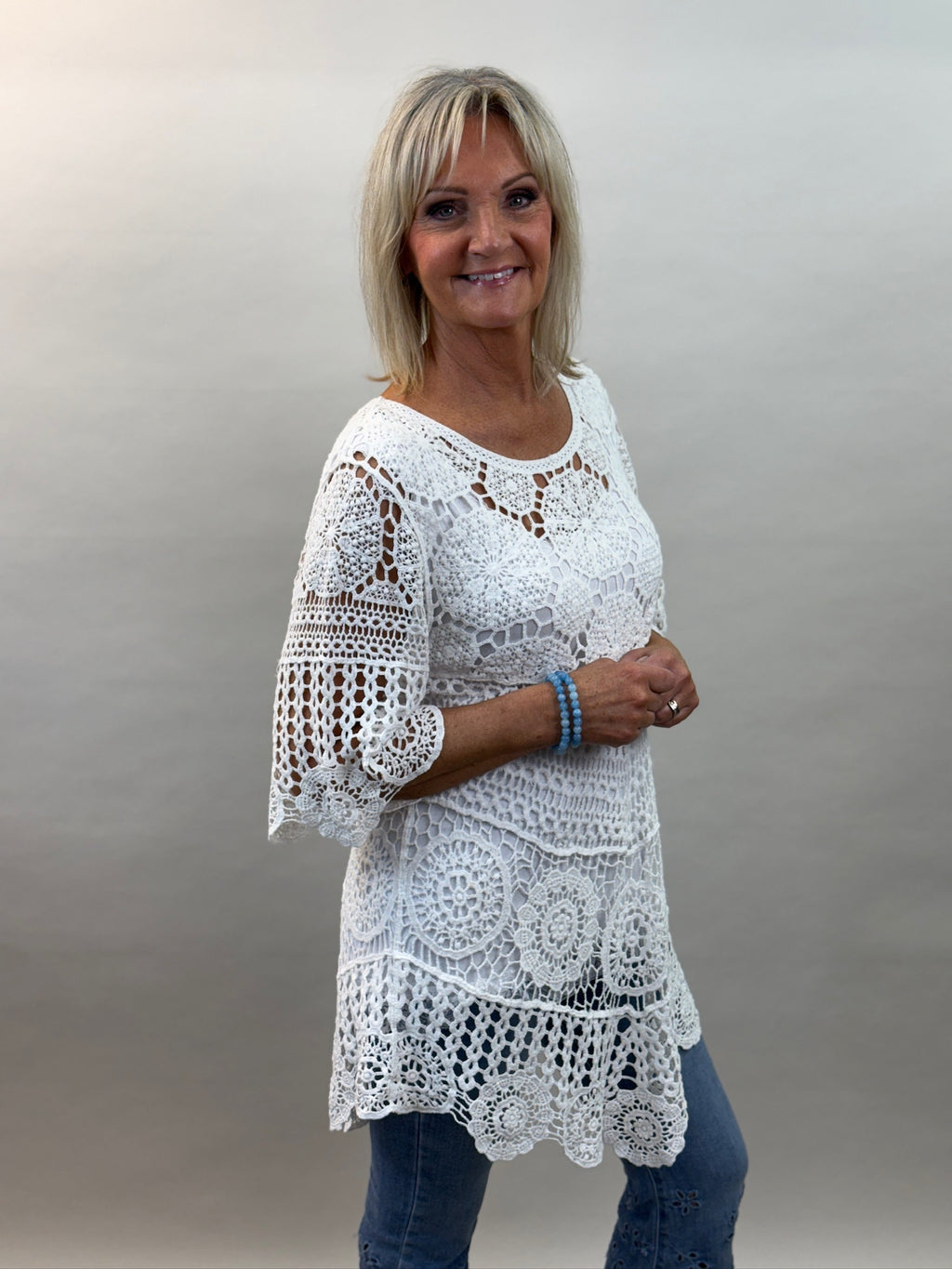 Toppi Simona valkoinen-Pusero-Mix By Heart-Lahja ja sisustus Pussukka Katariina Home Oy