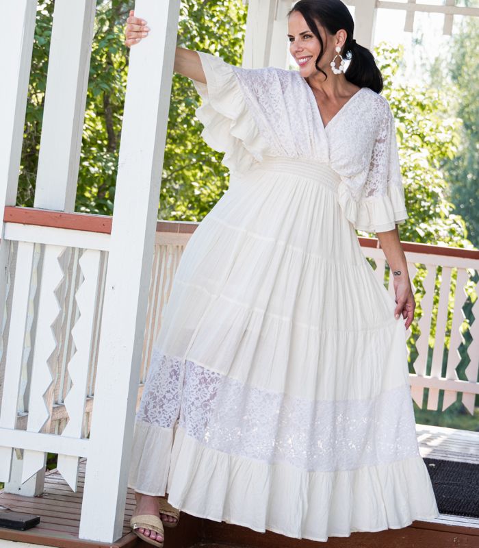 Mekko Bohemian luonnonvalkoinen Amanda B-Mekot/Hameet-Amanda B-Lahja ja sisustus Pussukka Katariina Home Oy