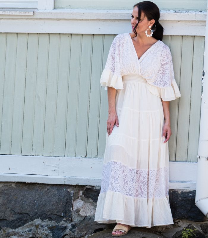 Mekko Bohemian luonnonvalkoinen Amanda B-Mekot/Hameet-Amanda B-Lahja ja sisustus Pussukka Katariina Home Oy