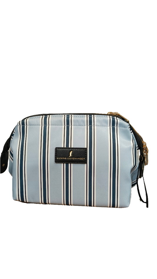 Toilettipussukka sini/valkoraidallinen-Toiletti/meikkipussit-Katariinahome.fi - tyyliä elämääsi-Lahja ja sisustus Pussukka Katariina Home Oy