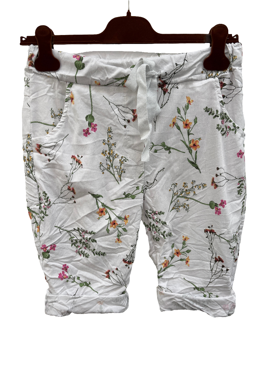 Shortsit Charlotta valkoinen-Shortsit/Trikoot-Marta du Chateau-Lahja ja sisustus Pussukka Katariina Home Oy