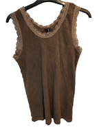 Ribbitoppi Lace suklaa-T-Paidat-Marc Lauge-Lahja ja sisustus Pussukka Katariina Home Oy