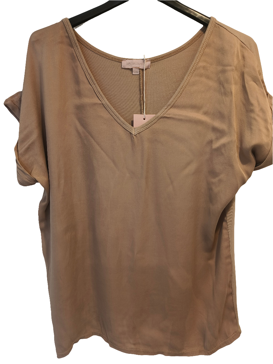 T-Paita Party eri värejä-T-Paidat-Marc Lauge-Lahja ja sisustus Pussukka Katariina Home Oy