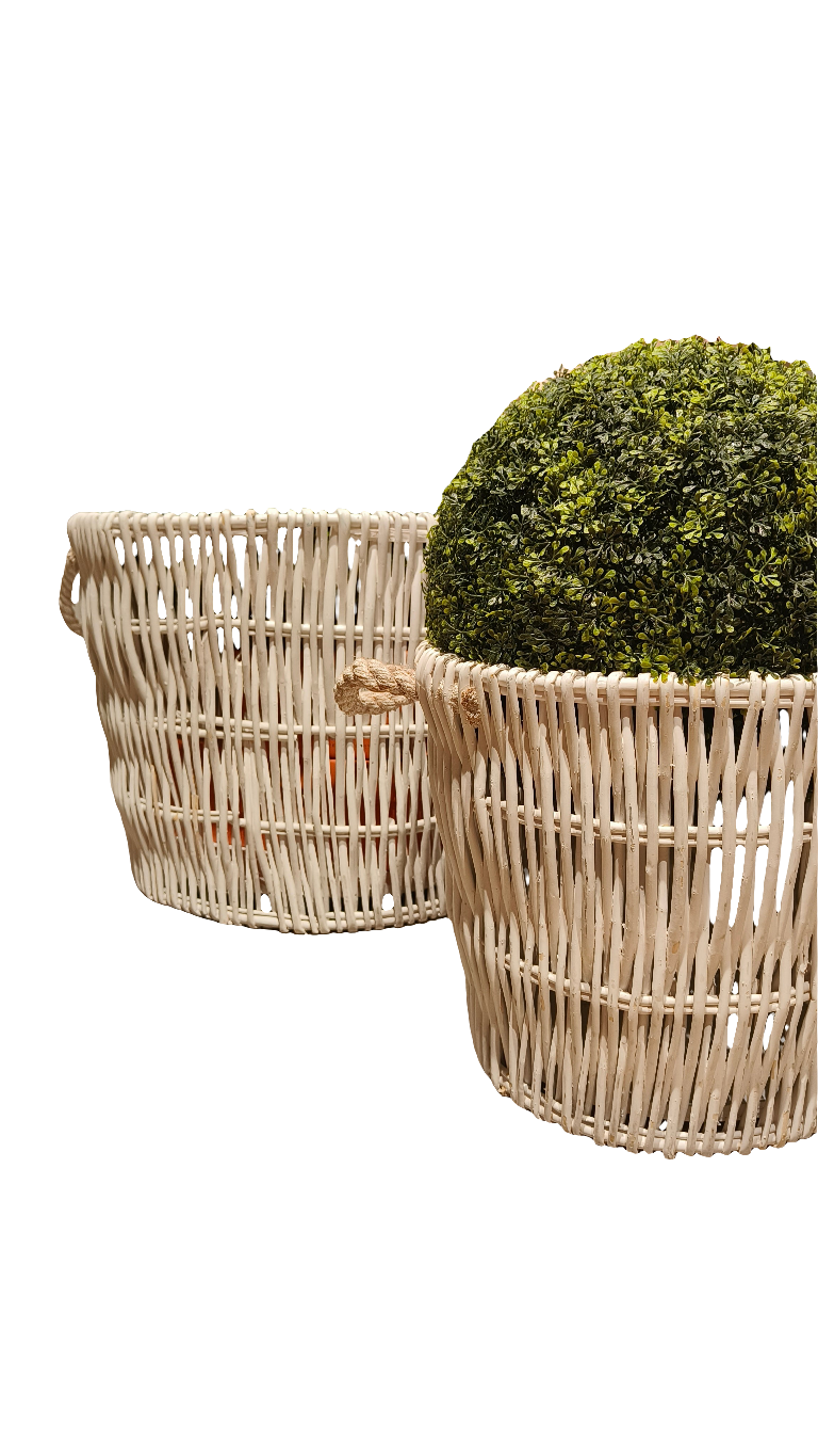 Rottinkikori pyöreä valkoinen eri kokoja-Korit-Katariinahome.fi - tyyliä elämääsi-Lahja ja sisustus Pussukka Katariina Home Oy