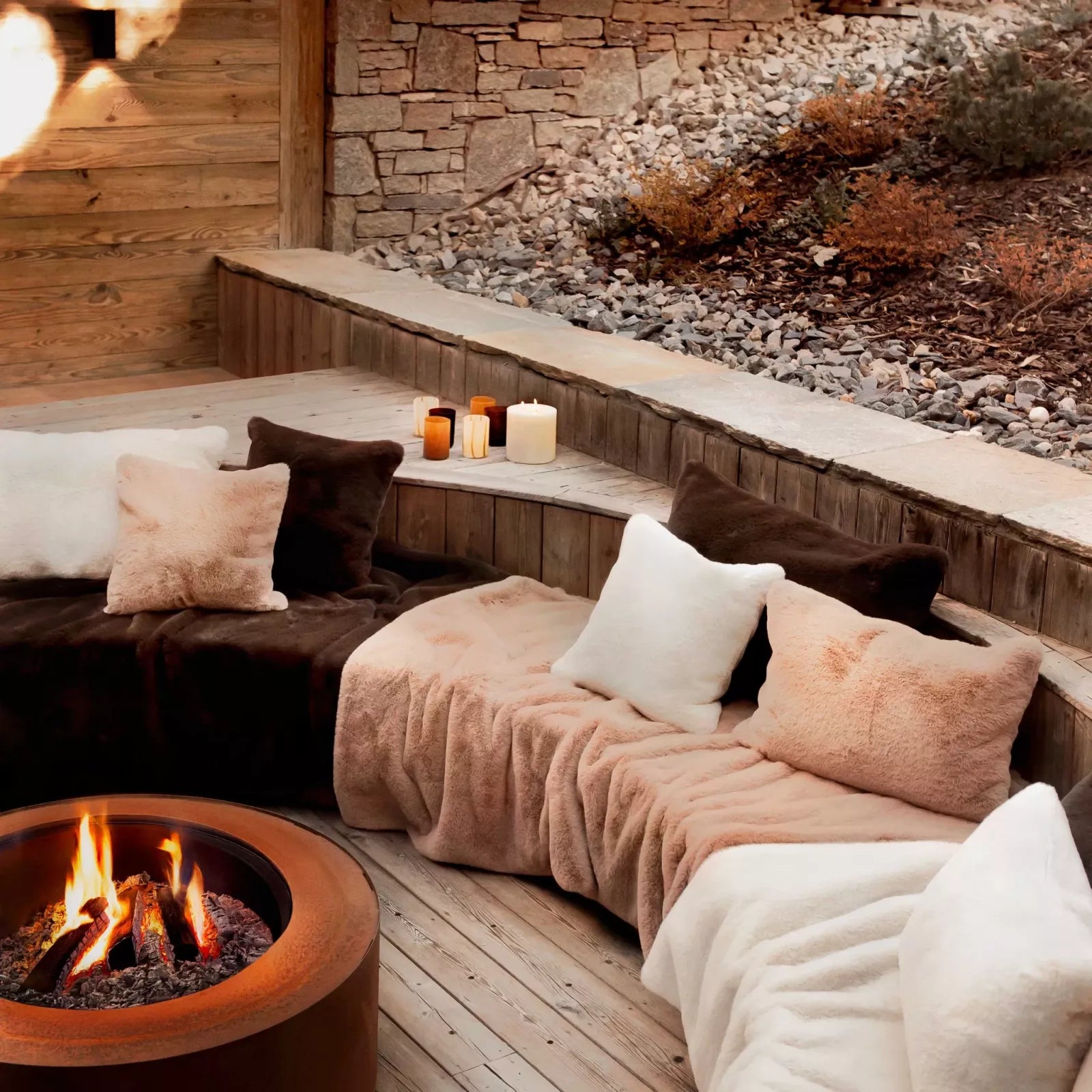 Tekoturkis Tyynynpäällinen Chamonix eri värejä-Tyynynpäällinen-Haomy-Lahja ja sisustus Pussukka Katariina Home Oy