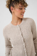 Neuletakki Jolly beige-Neuleet/Neuletakit-Cream Clothing-Lahja ja sisustus Pussukka Katariina Home Oy