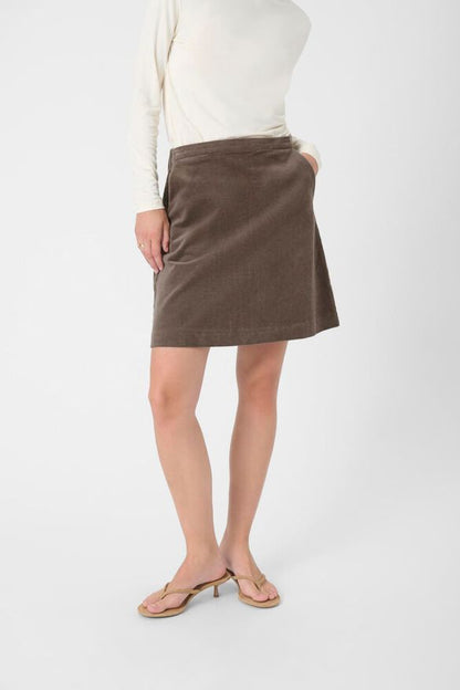 Hame Helle vaaleanruskea-Mekot/Hameet-Soaked in Luxury-Lahja ja sisustus Pussukka Katariina Home Oy