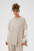 Poncho Manuela beige-Neuleet/Neuletakit-Cream Clothing-Lahja ja sisustus Pussukka Katariina Home Oy