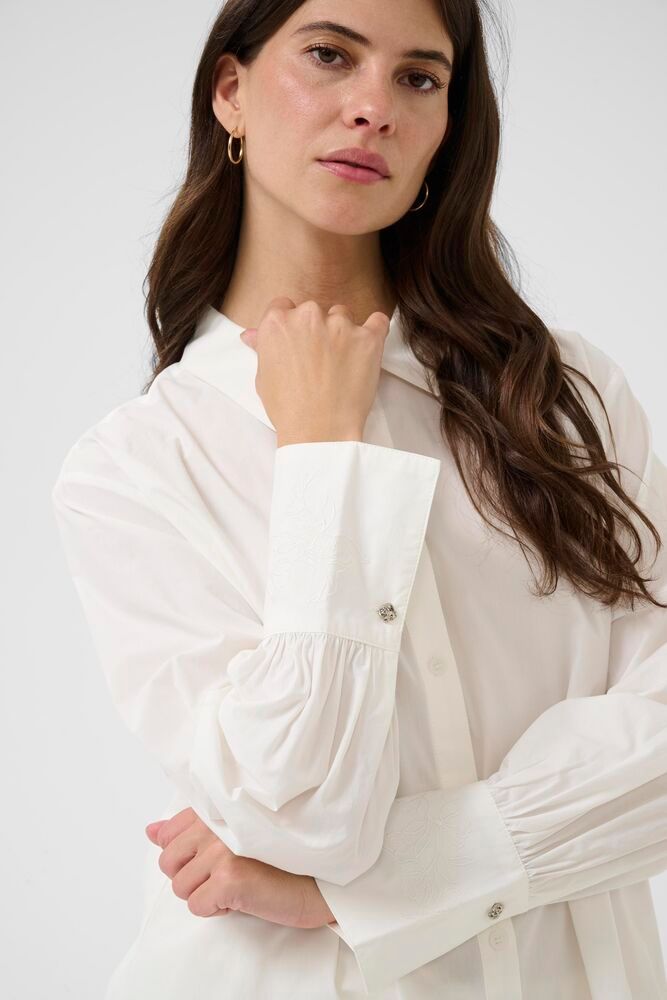 Paitapusero Alison lumenvalkoinen-Puserot-Cream Clothing-Lahja ja sisustus Pussukka Katariina Home Oy