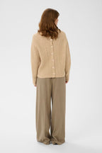 Neulepusero Anina beige Soaked in Luxury-Neuleet/Neuletakit-Soaked in Luxury-Lahja ja sisustus Pussukka Katariina Home Oy