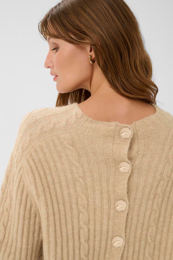 Neulepusero Anina beige Soaked in Luxury-Neuleet/Neuletakit-Soaked in Luxury-Lahja ja sisustus Pussukka Katariina Home Oy