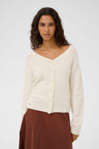 Neuletakki Anina valkoinen Soaked in Luxury-Neuleet/Neuletakit-Soaked in Luxury-Lahja ja sisustus Pussukka Katariina Home Oy