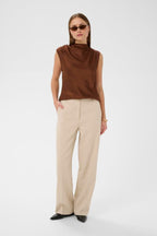 Toppi Mirabella eri värejä Soaked in Luxury