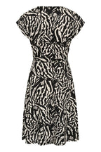 Mekko Bella Jersey musta/valkoinen Kaffe-Mekot/Hameet-Kaffe-Lahja ja sisustus Pussukka Katariina Home Oy