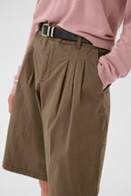 Shortsit Brita ruskea Culture-Shortsit/Trikoot-Culture-Lahja ja sisustus Pussukka Katariina Home Oy