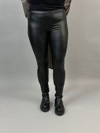 Leggins Tove musta-Shortsit/Trikoot-Mix By Heart-Lahja ja sisustus Pussukka